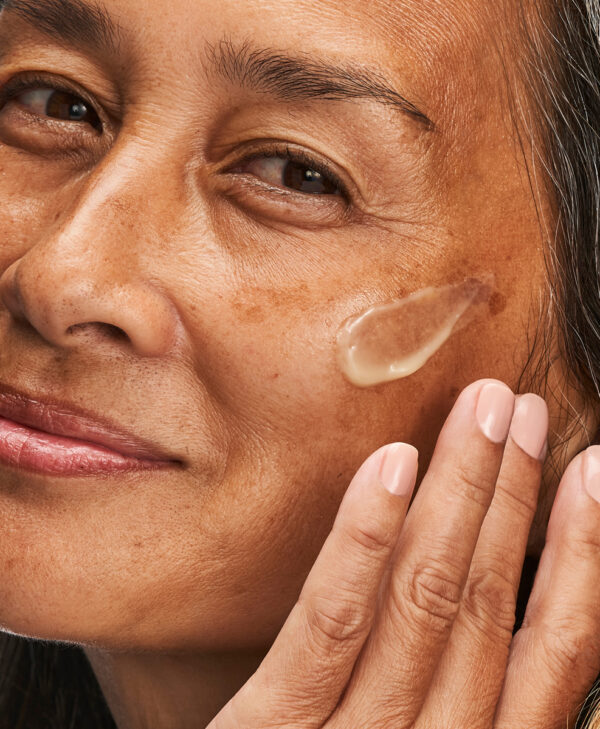 30268_neostrata_skin_active_hyaluronic_luminous_lift_v4.jpg 30268_neostrata_skin_active_hyaluronic_luminous_lift_v4.jpg